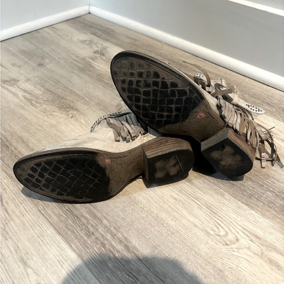 White Ankle Cowgirl Boots - Picture 5 of 5